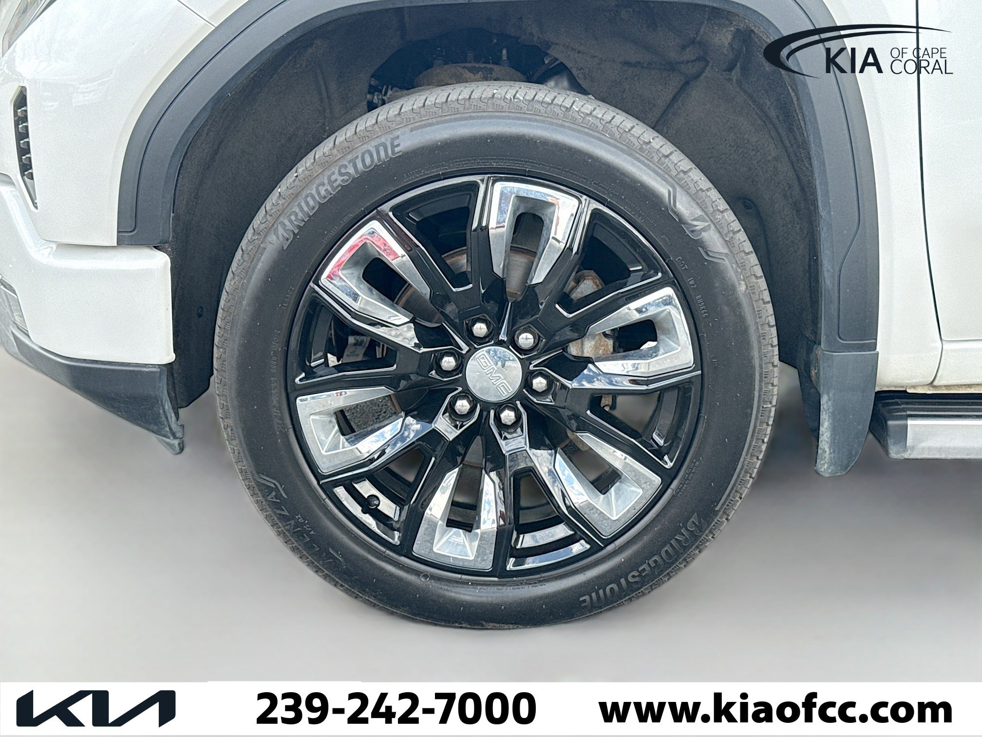 Used 2023 GMC Sierra 1500 Denali w/ Denali Reserve Package image 40