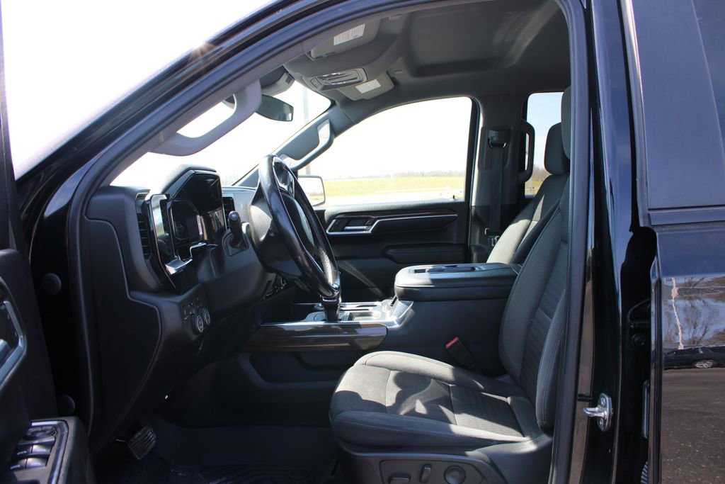 Used 2022 Chevrolet Silverado 1500 RST image 18