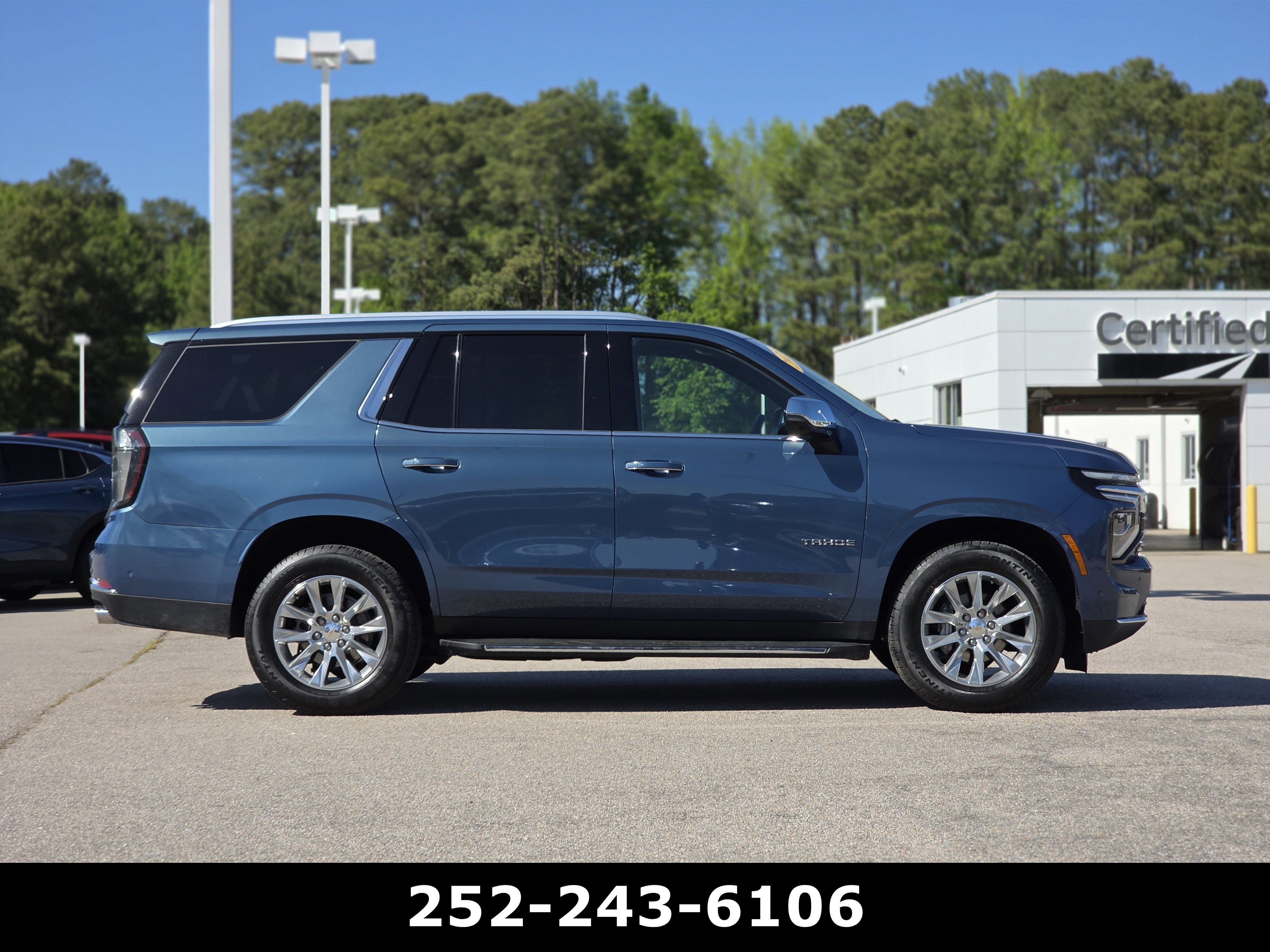 Used 2025 Chevrolet Tahoe Premier RWD image 8
