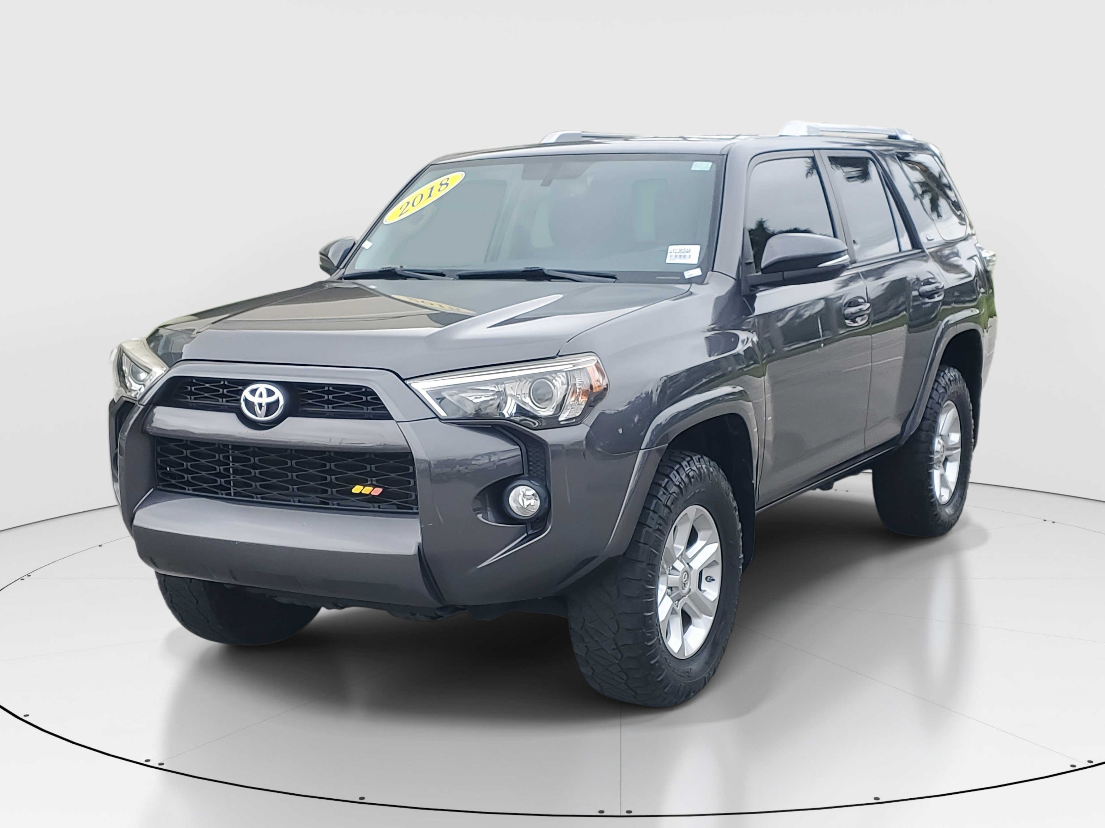 Used 2018 Toyota 4Runner 4WD image 3
