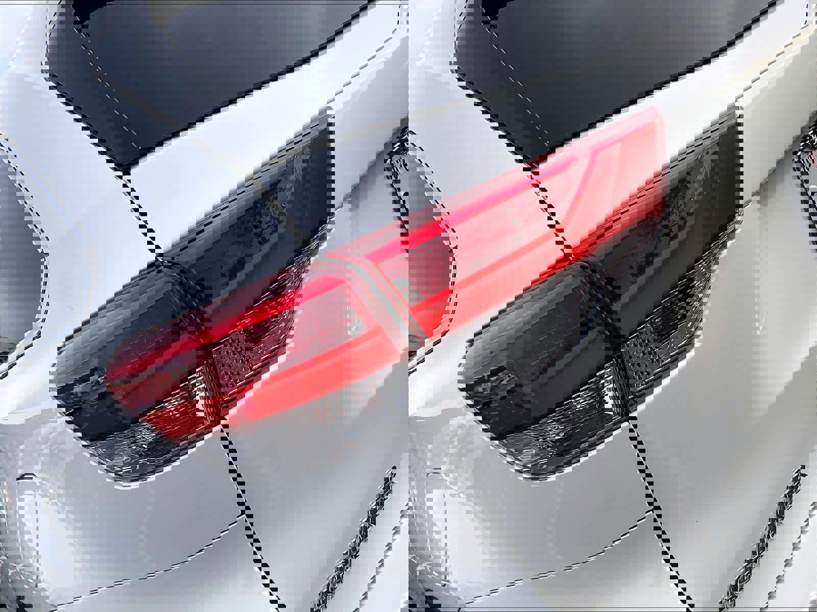 Used 2018 Toyota Highlander Plus image 32