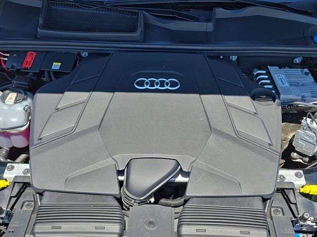 Used 2023 Audi Q7 3.0T Premium Plus w/ Premium Plus Package AWD/4WD image 35