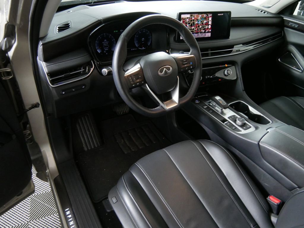 Used 2024 INFINITI QX60 Sensory image 13