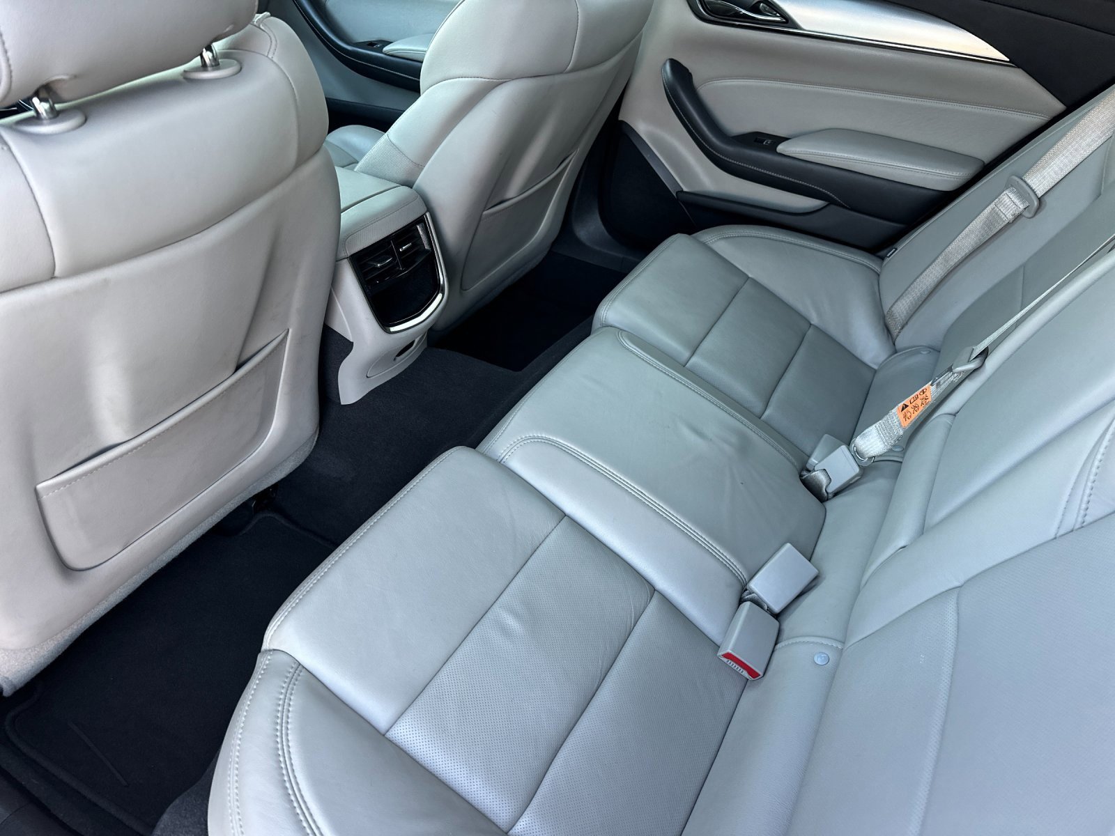 Used 2018 Cadillac CTS Luxury image 12