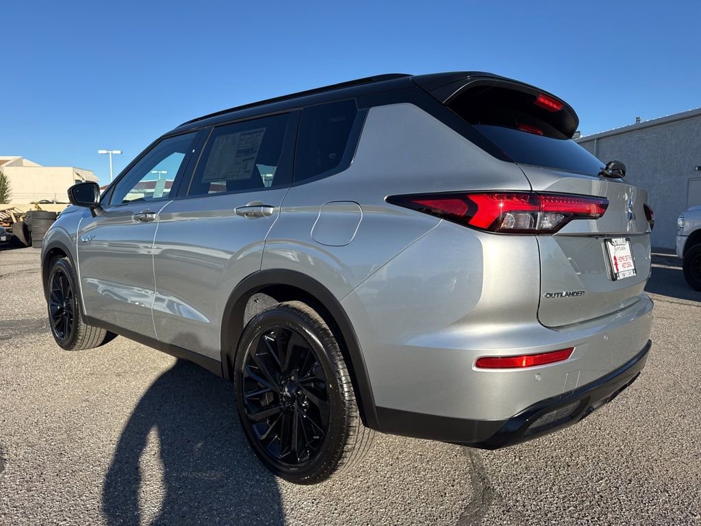 New 2025 Mitsubishi Outlander SEL Black Edition image 5