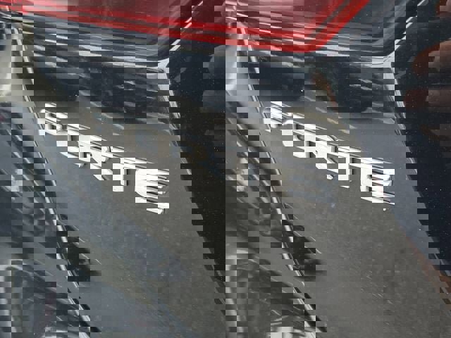 Used 2021 Kia Forte LXS image 6