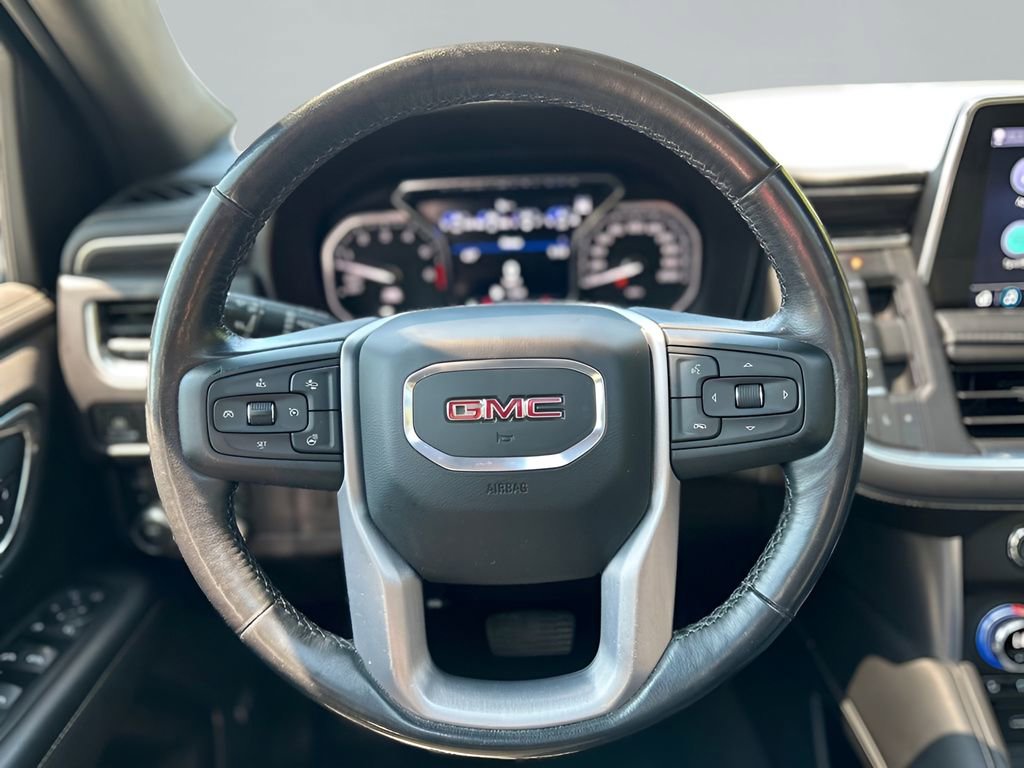 Used 2021 GMC Yukon XL SLT w/ SLT Luxury Package image 15