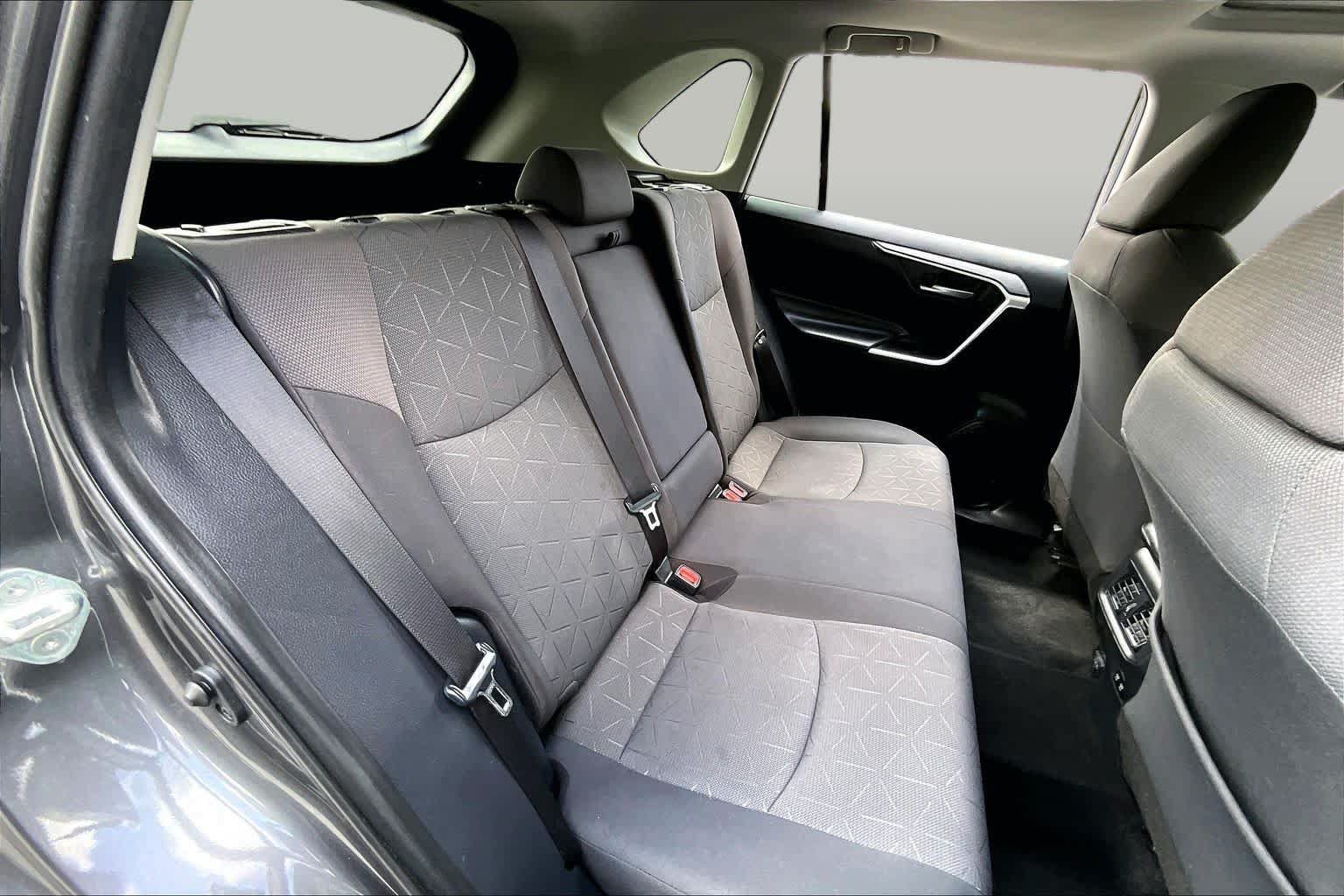 Used 2019 Toyota RAV4 XLE w/ Convenience Package AWD/4WD image 21