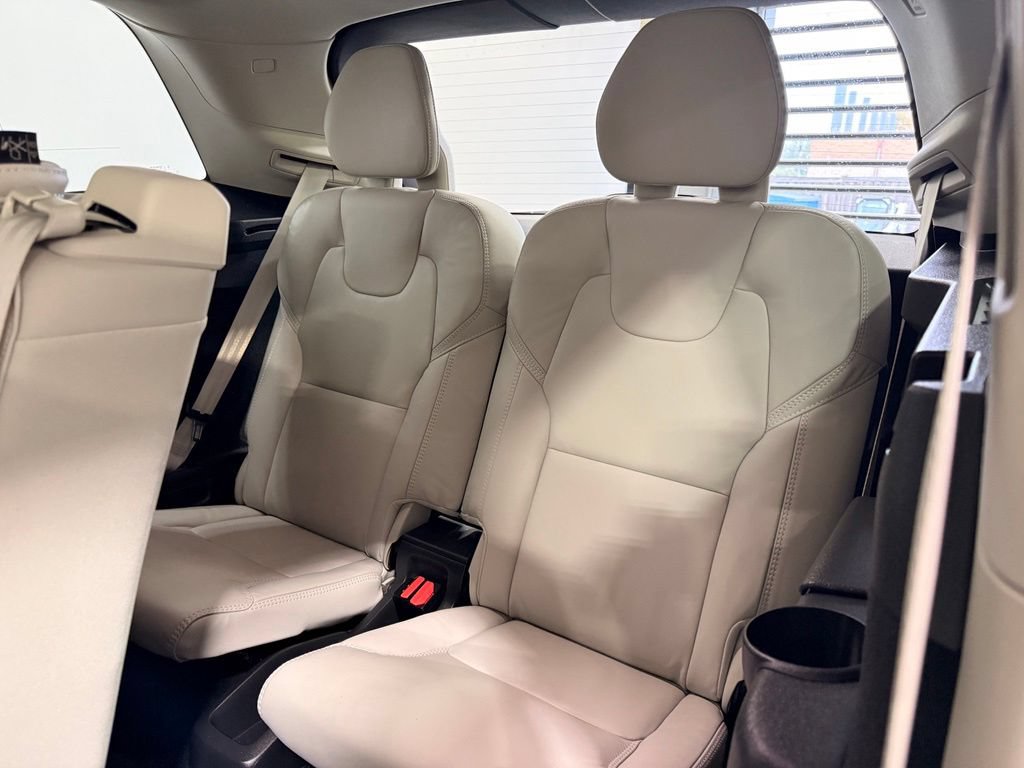 Used 2024 Volvo XC90 B6 Ultimate w/ Protection Package Premier AWD/4WD image 22