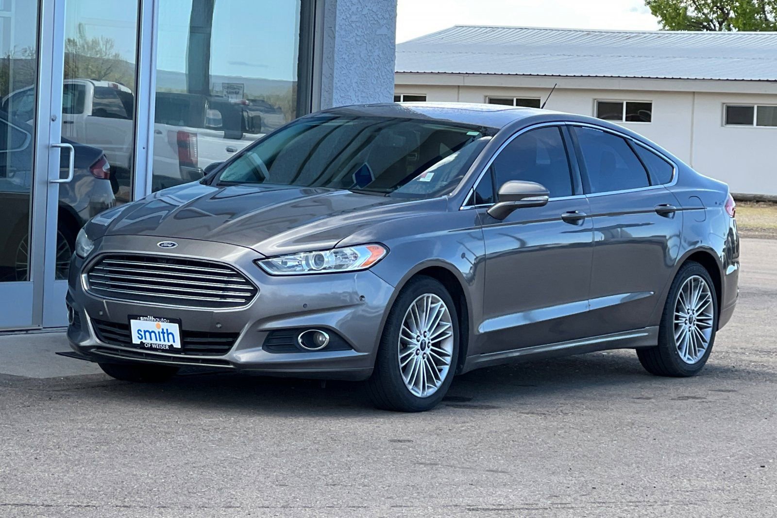Used 2013 Ford Fusion SE FWD image 9