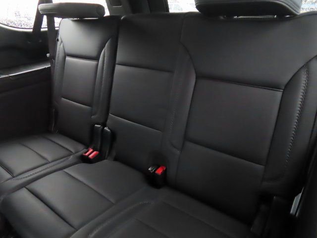 Certified 2025 GMC Yukon XL Denali image 31