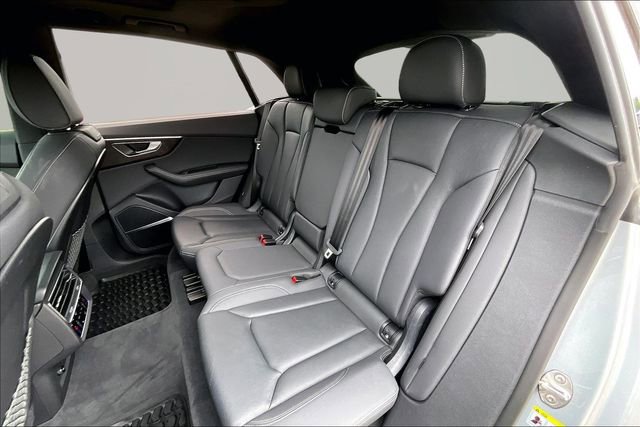 Used 2023 Audi Q8 Prestige w/ Prestige Package AWD/4WD image 28