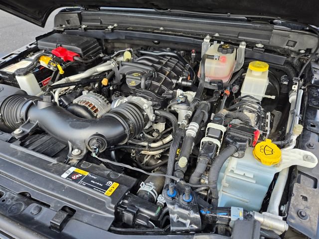 Used 2022 Jeep Gladiator Sport AWD/4WD image 23