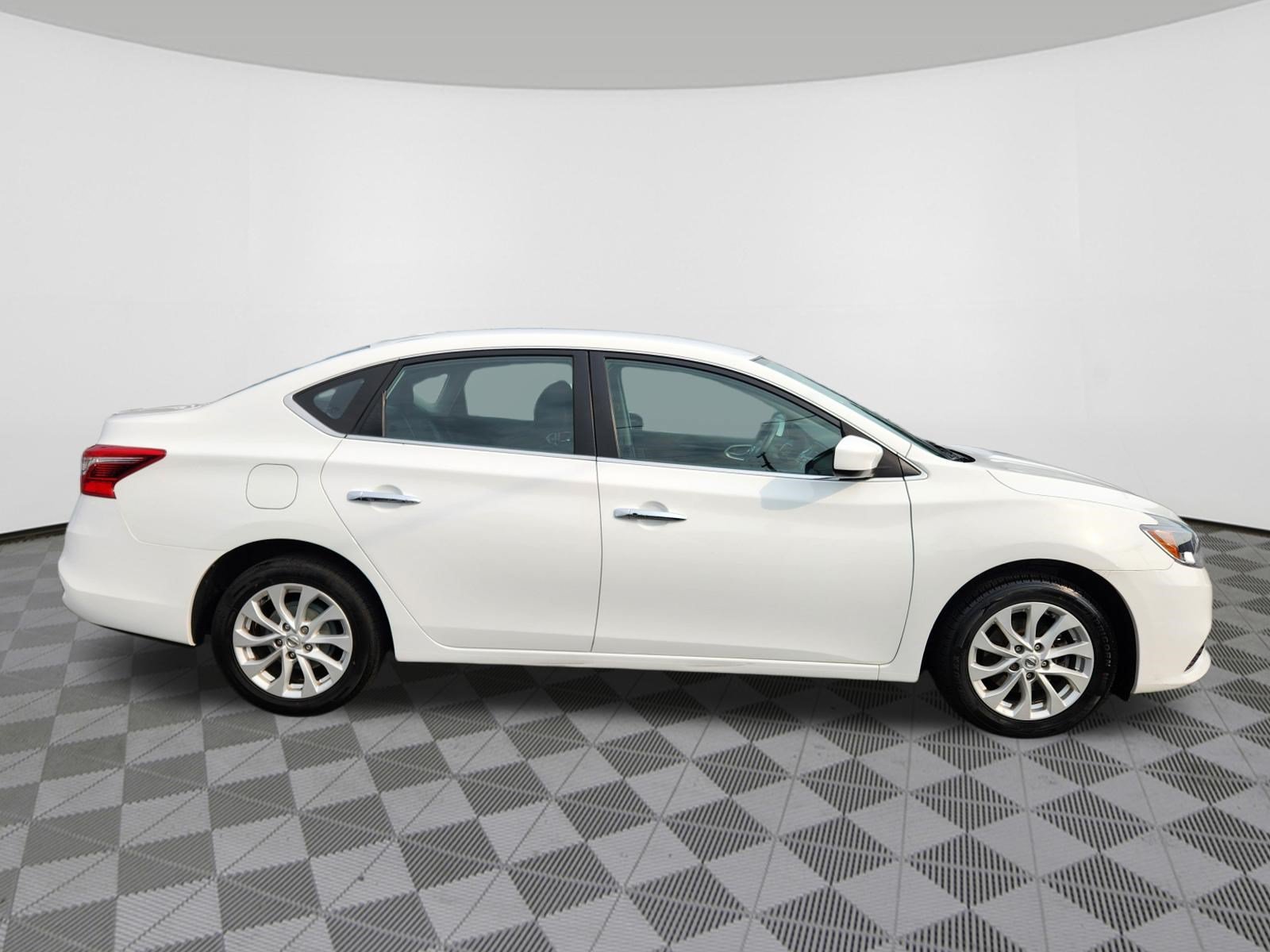 Used 2018 Nissan Sentra SV FWD image 6