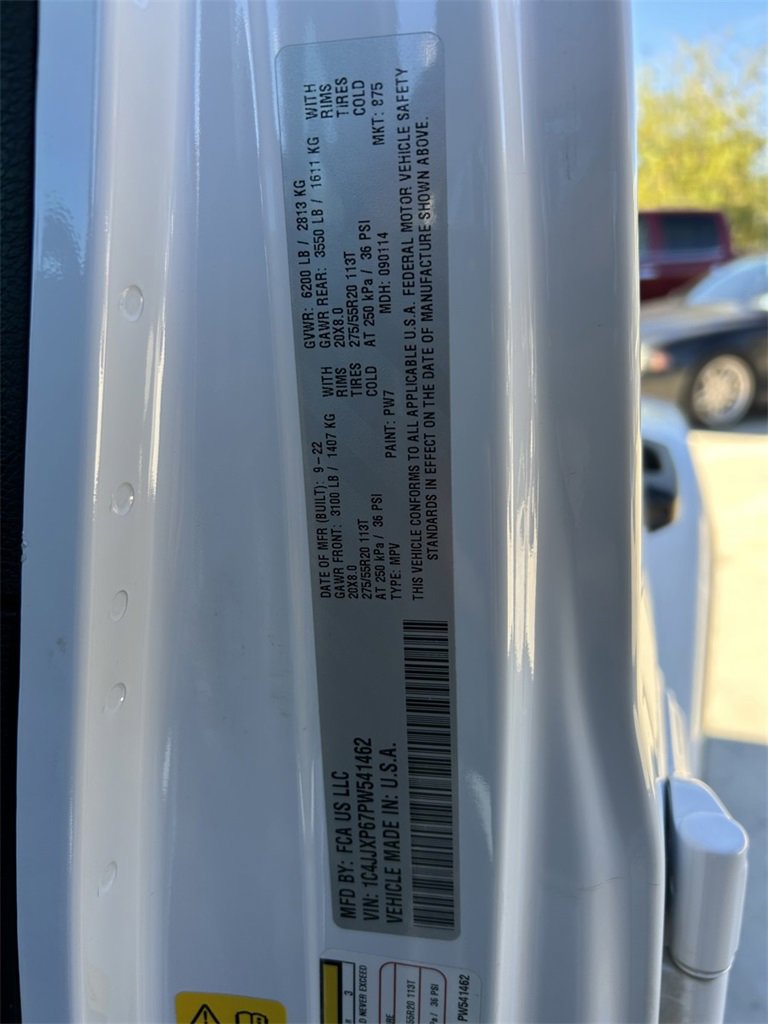 Used 2023 Jeep Wrangler Unlimited Sahara w/ Cold Weather Group image 10