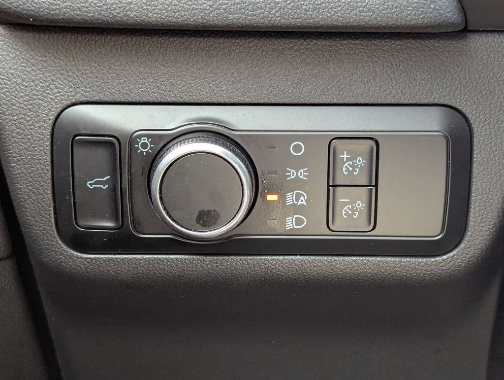 Certified 2024 Ford Escape Active w/ Cold Weather Package FWD image 13