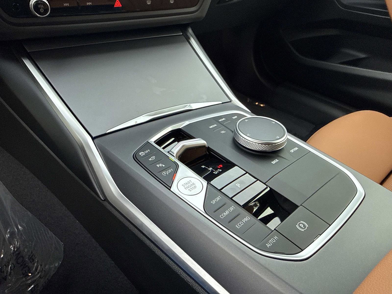 Used 2025 BMW 230i Coupe image 23