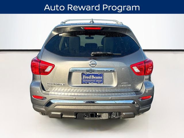 Used 2020 Nissan Pathfinder Platinum image 7