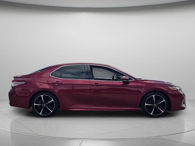 Used 2018 Toyota Camry XSE FWD image 4