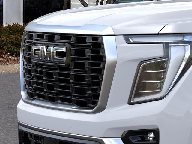 New 2026 GMC Yukon XL Denali w/ Sun & Power Step Package AWD/4WD image 13