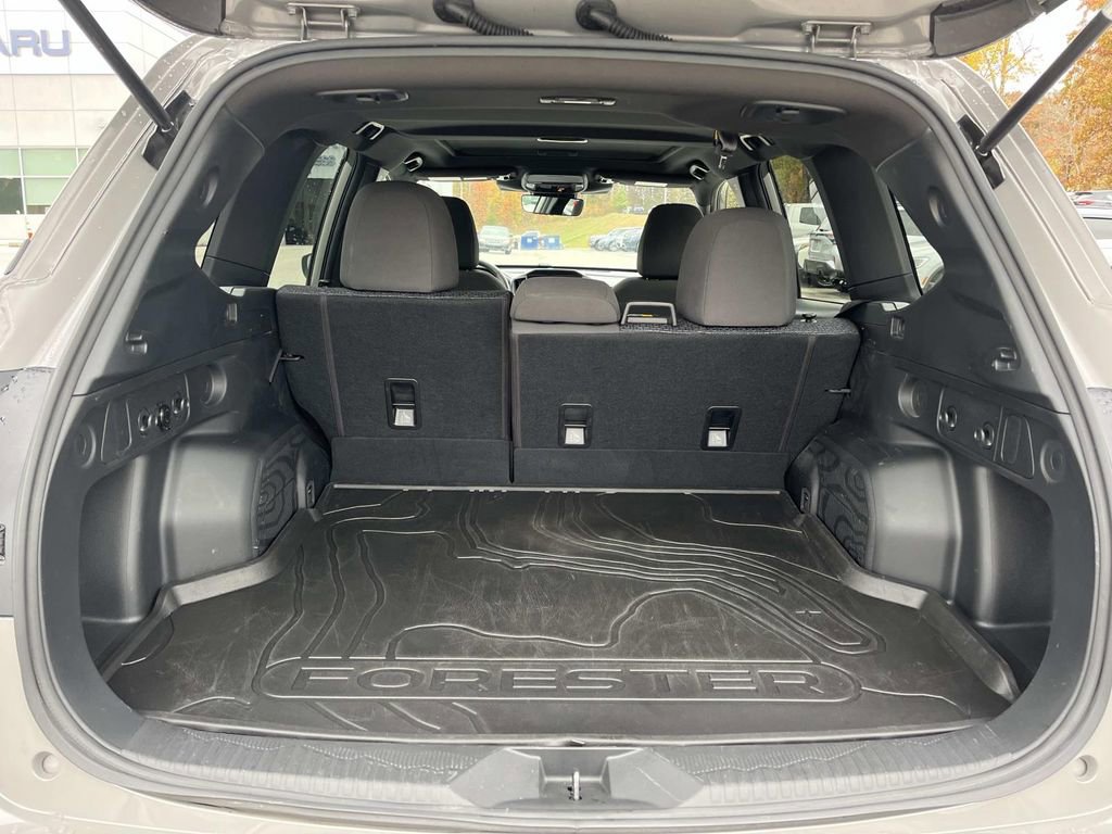 Used 2025 Subaru Forester Premium w/ Convenience Package #2 image 20