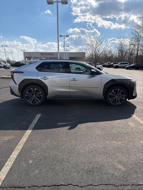 Used 2024 Toyota bZ4X AWD w/ Weather Package image 2