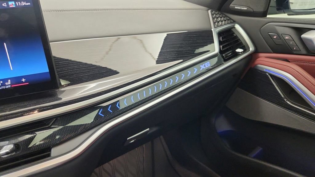 Used 2024 BMW X6 xDrive40i w/ Premium Package AWD/4WD image 32