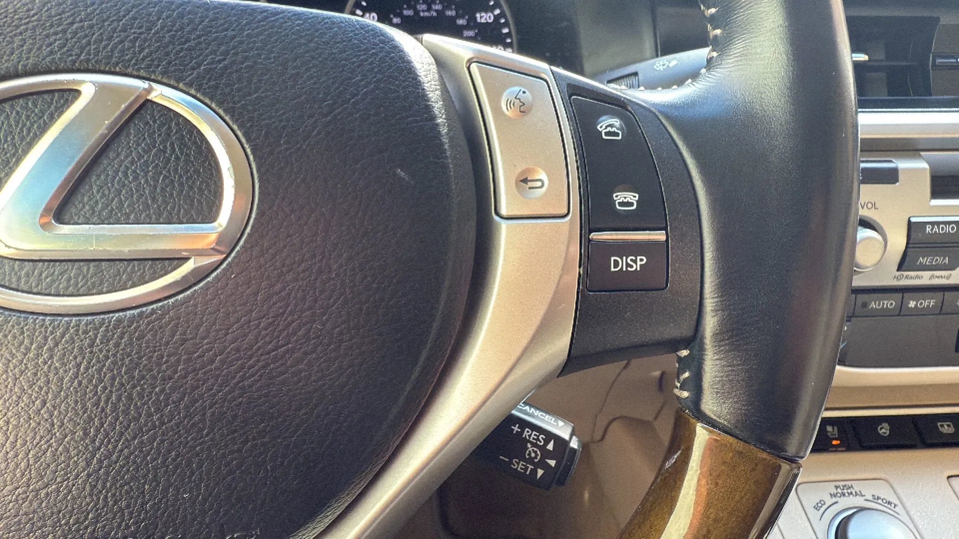 Used 2015 Lexus ES 350 image 11