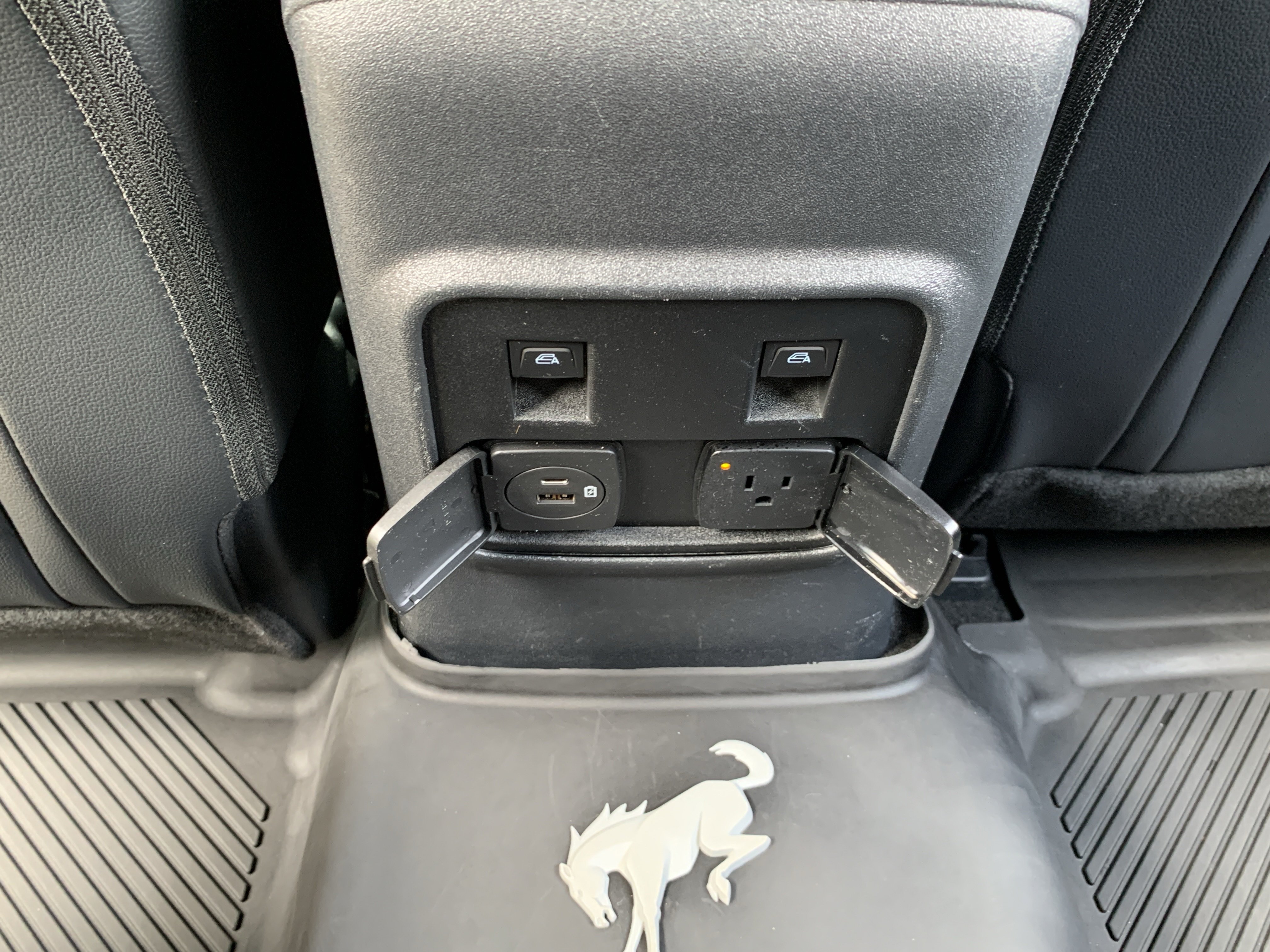 Used 2023 Ford Bronco Wildtrak AWD/4WD image 34