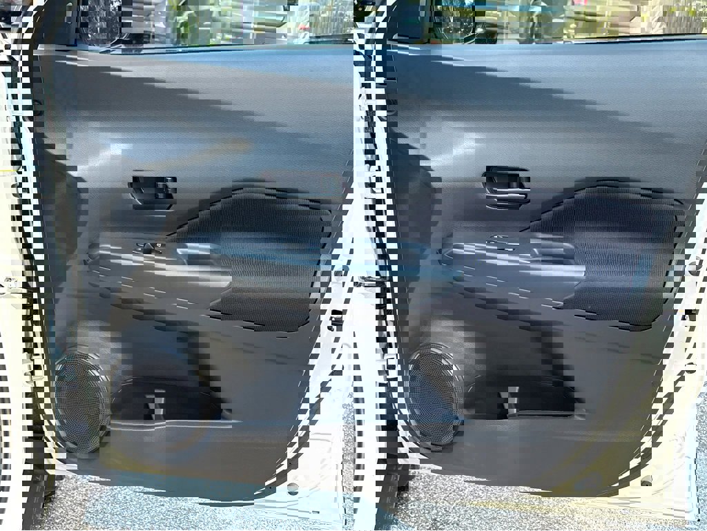 New 2025 Nissan Kicks Play S image 10