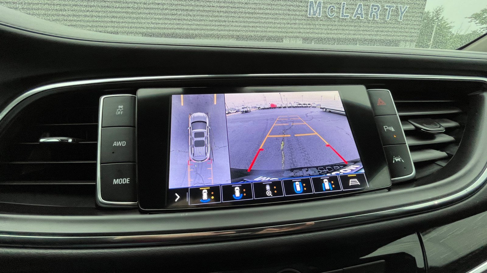 Used 2021 Buick Enclave Avenir w/ Avenir Technology Package AWD/4WD image 20
