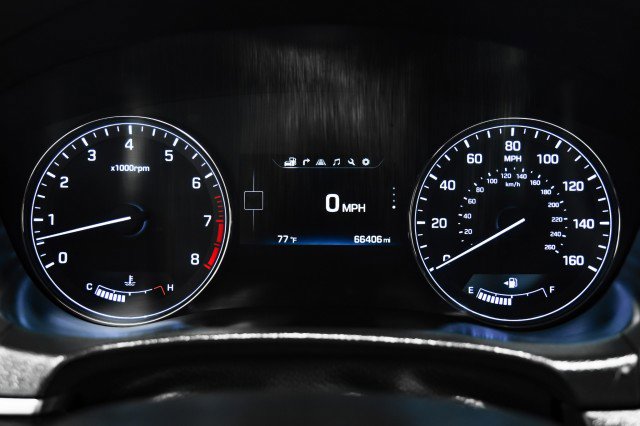 Used 2017 Genesis G80 3.8 image 17