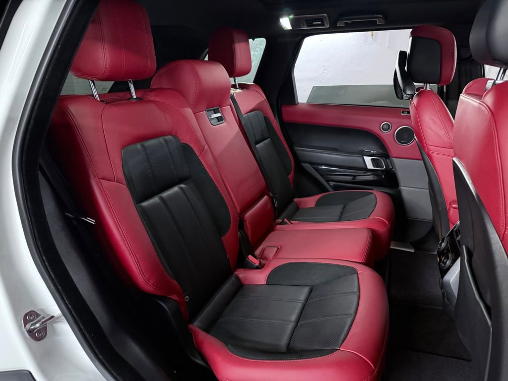 Used 2021 Land Rover Range Rover Sport HST image 24
