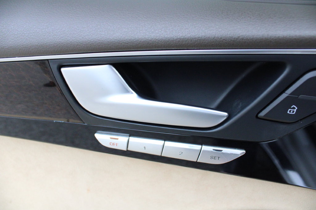 Used 2012 Audi A8 L 4.2 AWD/4WD image 4