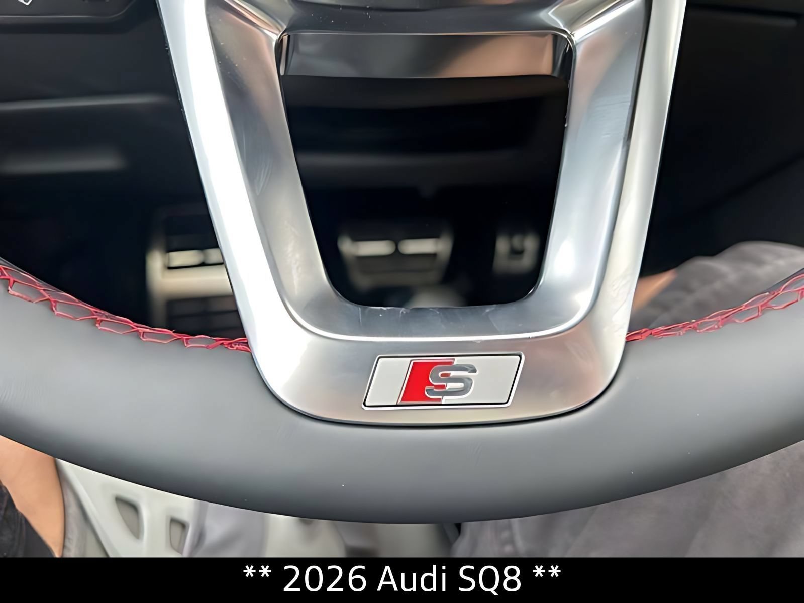New 2026 Audi SQ8 Prestige AWD/4WD image 32