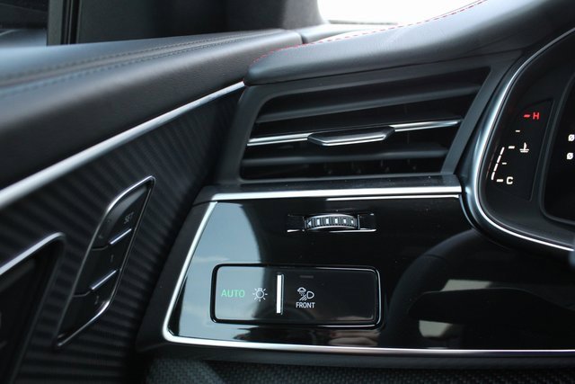 New 2026 Audi SQ8 Prestige image 10