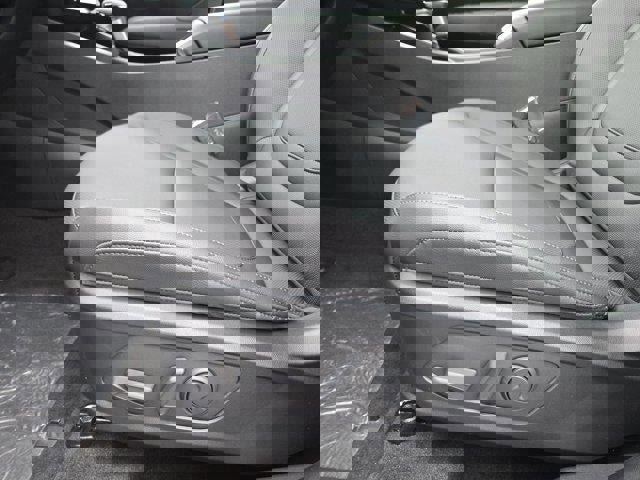 New 2026 Hyundai Tucson SEL FWD image 17