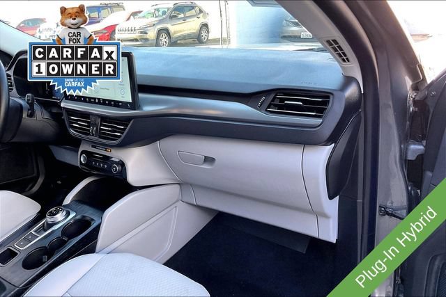 Used 2025 Ford Escape SE FWD image 16