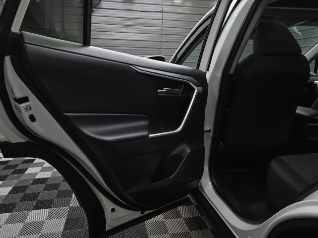 Used 2020 Toyota RAV4 XLE w/ Convenience Package AWD/4WD image 34
