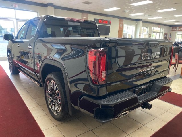 Used 2024 GMC Sierra 1500 Denali Ultimate AWD/4WD image 3
