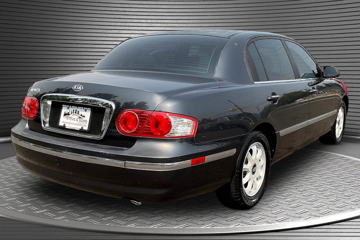 Used 2005 Kia Amanti FWD image 6