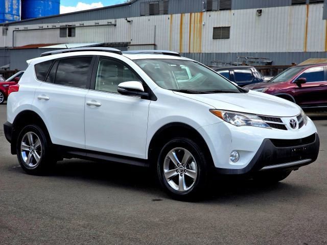 Used 2015 Toyota RAV4 XLE AWD/4WD image 1