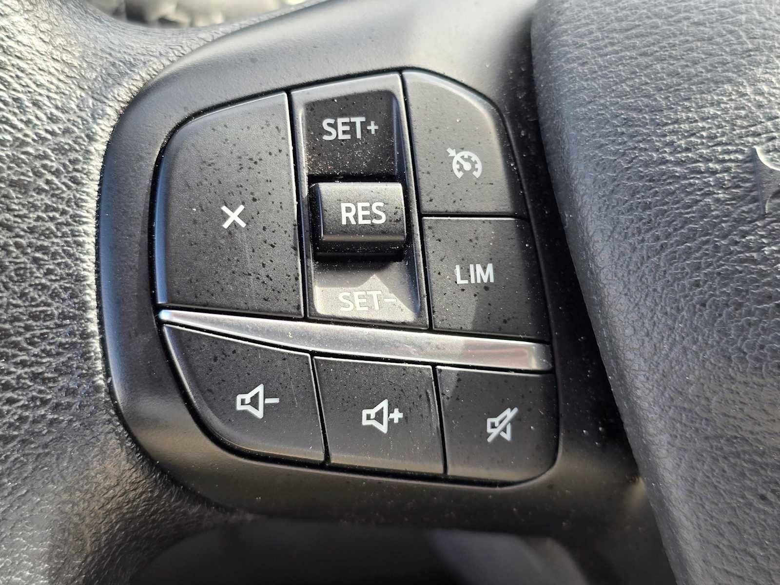 Used 2024 Ford Transit 350 XLT image 28