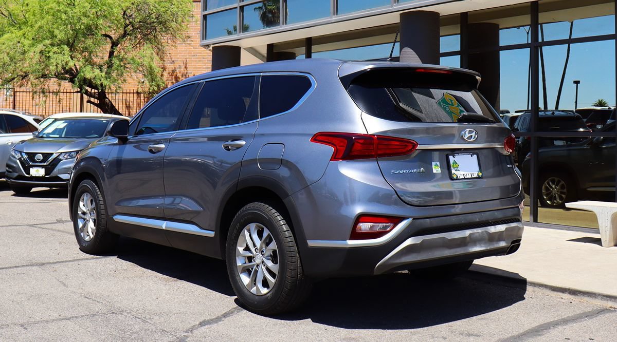 Used 2019 Hyundai Santa Fe SE AWD/4WD image 9