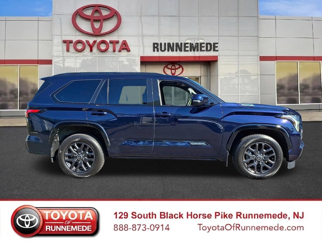 Certified 2023 Toyota Sequoia Platinum AWD/4WD image 7