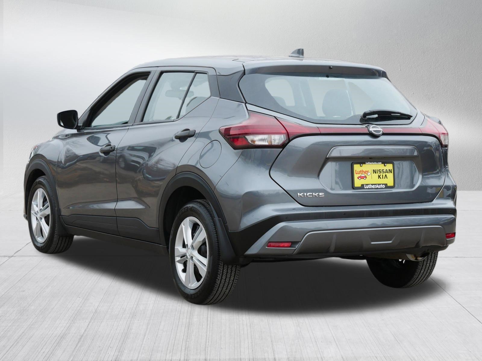 Certified 2023 Nissan Kicks S image 5