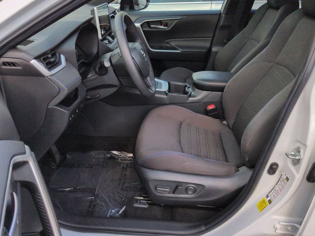 Certified 2023 Toyota RAV4 SE w/ Convenience Package AWD/4WD image 8