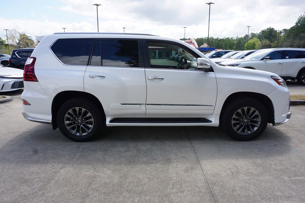Used 2019 Lexus GX 460 Luxury image 25
