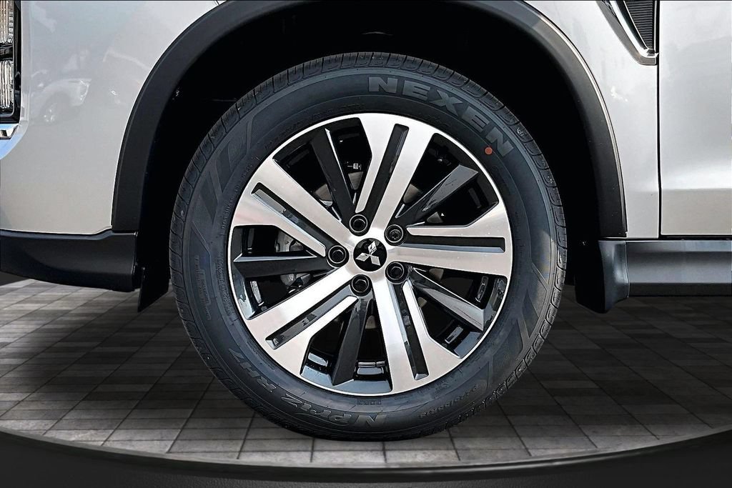 New 2027 Mitsubishi Outlander Sport SE AWD/4WD image 11