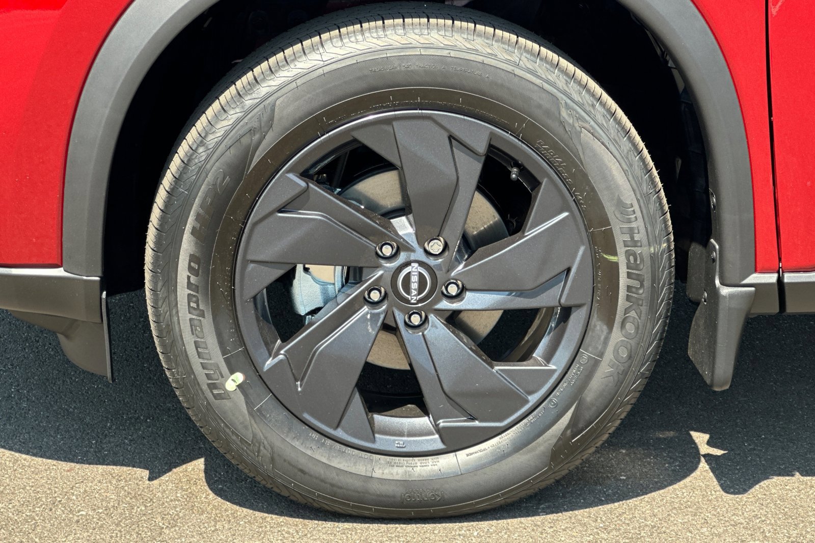 New 2026 Nissan Rogue SV w/ Cold Weather Package AWD/4WD image 31